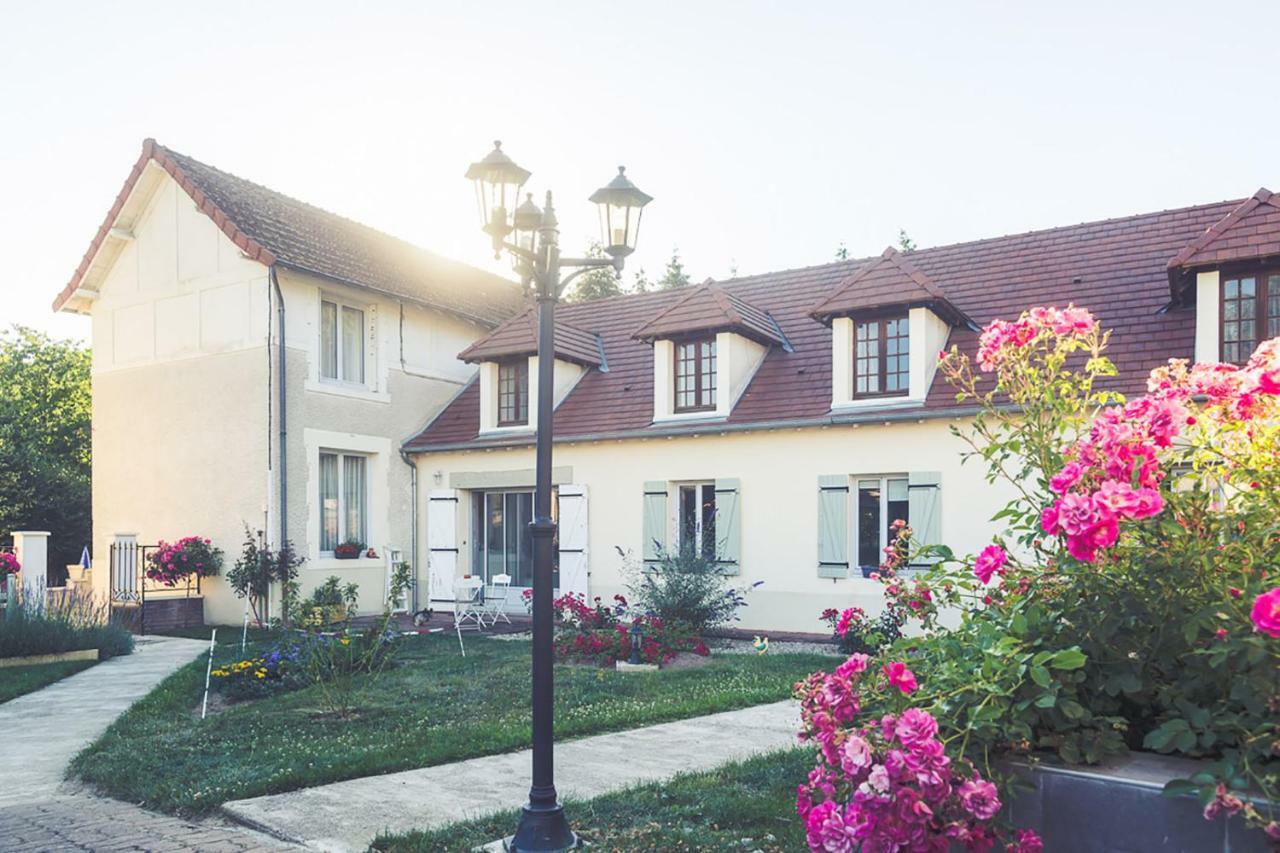 Clos Charmille Meaulne Exteriör bild